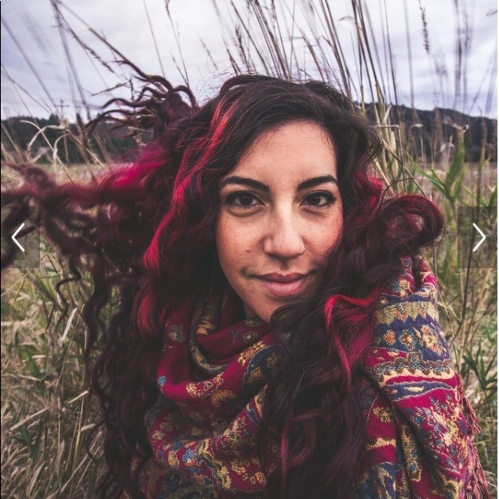 Meet your Posher, Dani